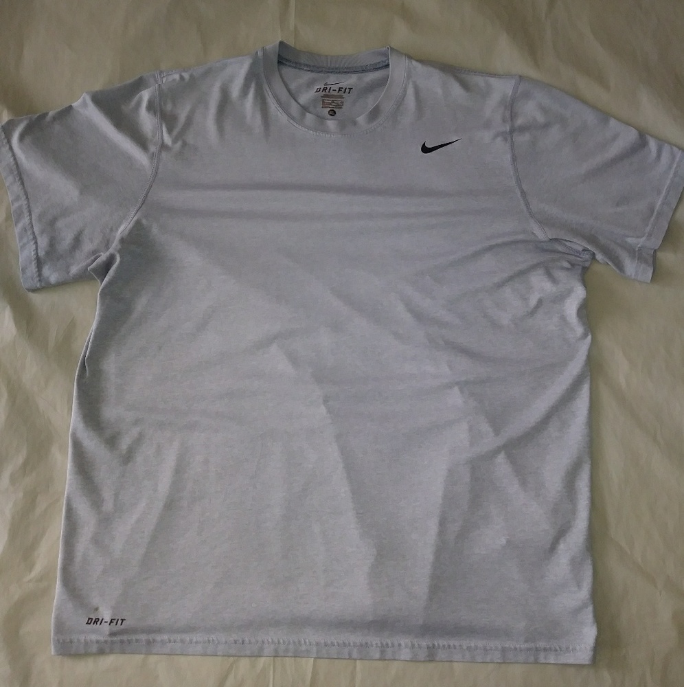 Nike dri fit athletic shirt mens sz xl
